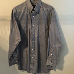 Men’s gray button-down dress shirt